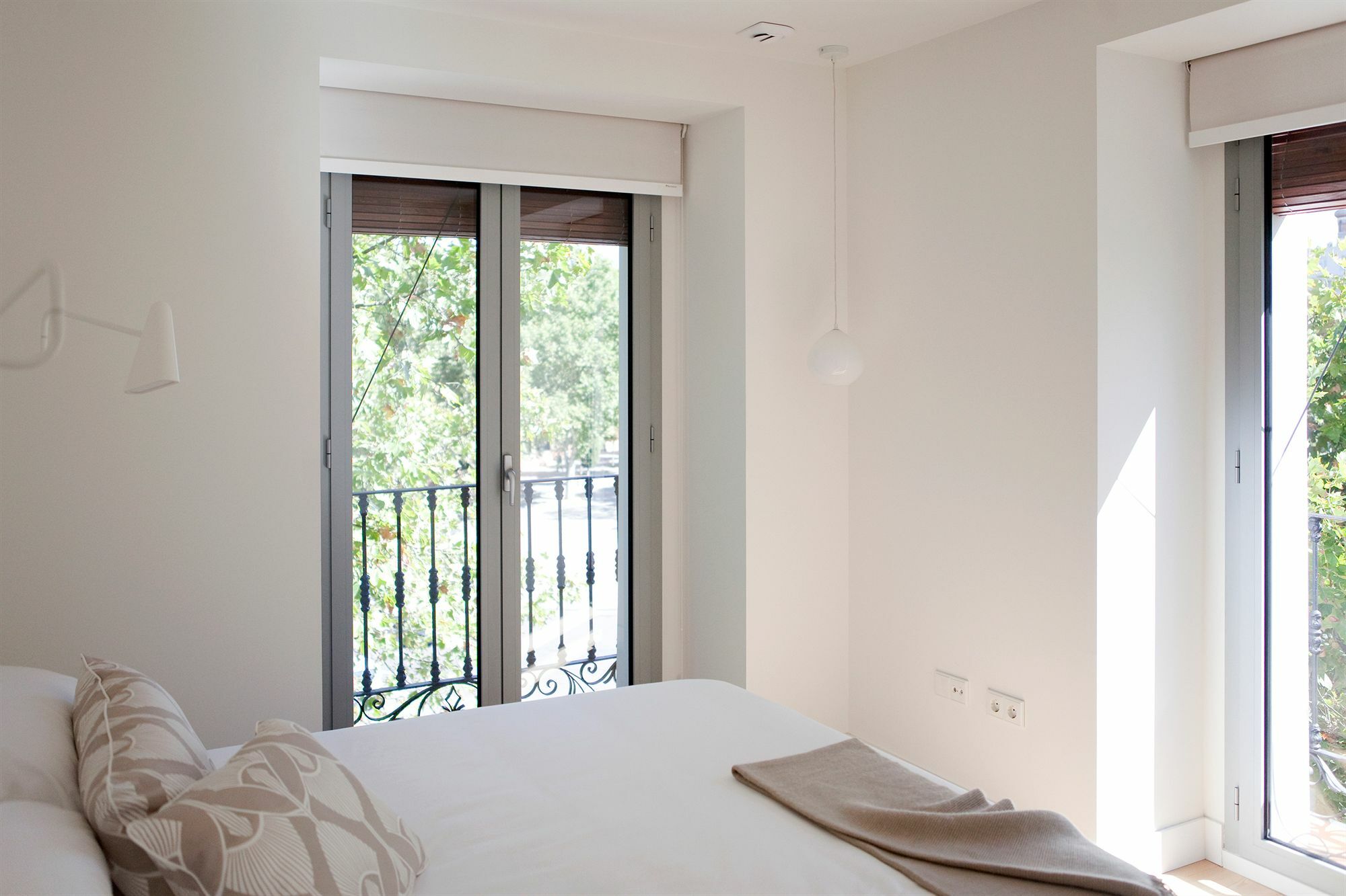 60 Balconies Art Apartment Мадрид Екстериор снимка